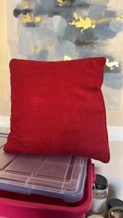 Decorating pillow