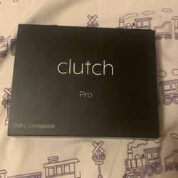 A Clutch Charger, Usb-C Black