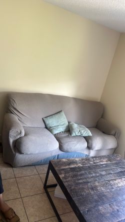 Free pull out couch