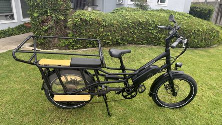 RadWagon 4 Electric Cargo Bike | Only 288 Miles