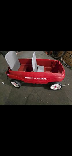 Radio flyer pathfinder wagon