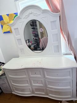 Free dresser
