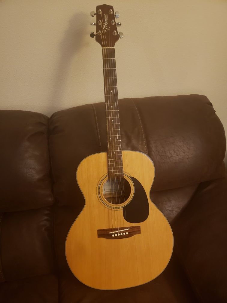 Takamine G-230 acoustic 6 string