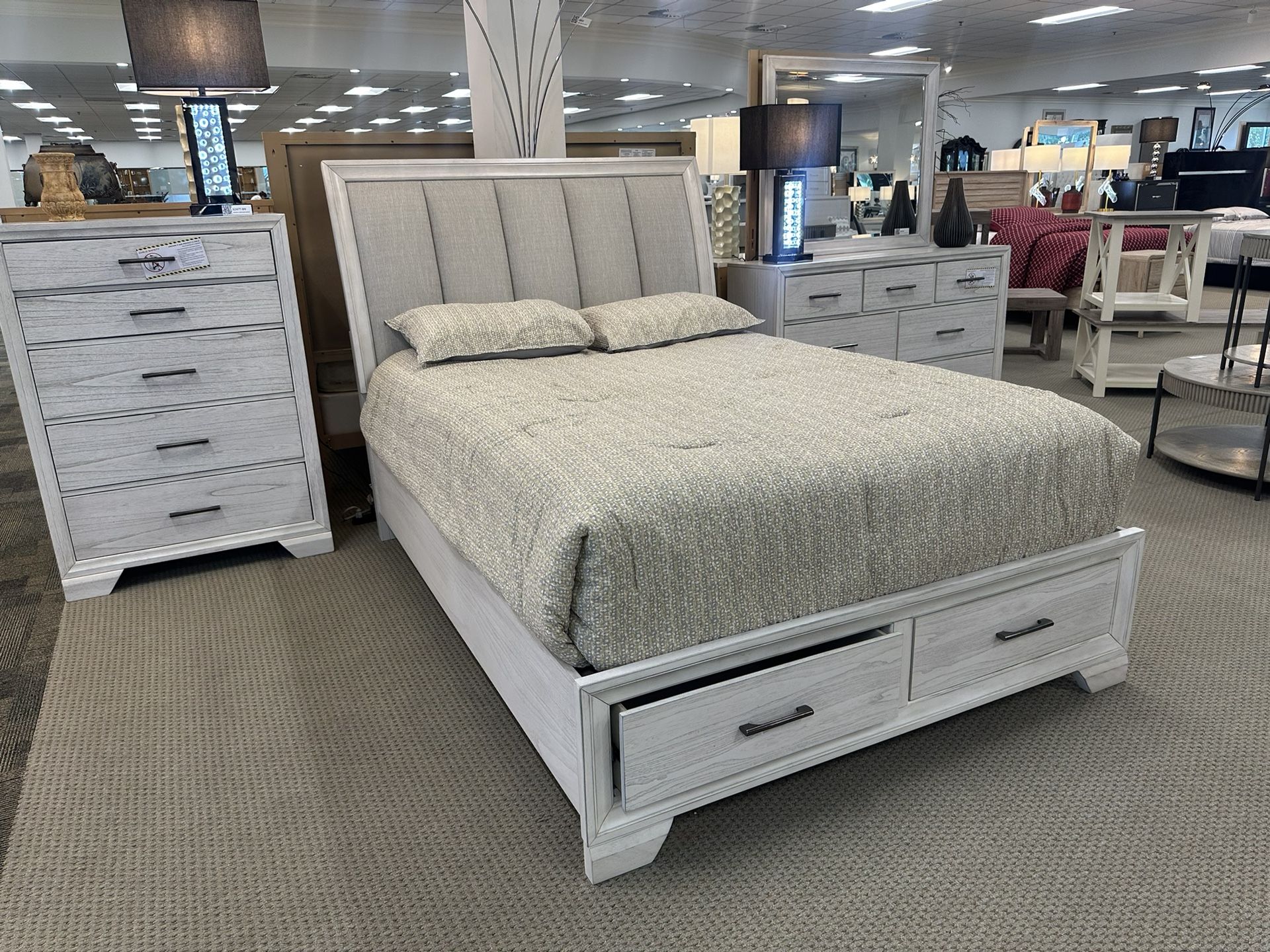 New Bedroom Set Financing Available $39 Down payment