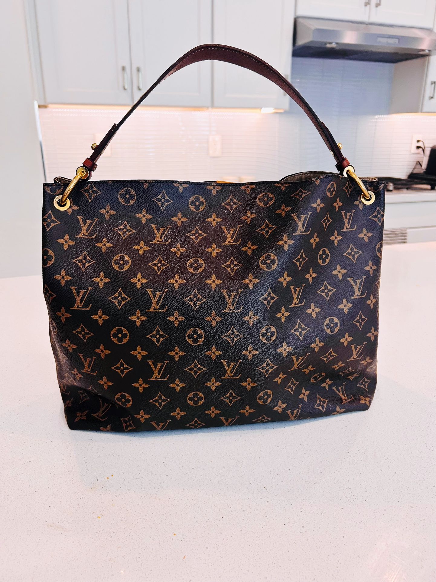 LOUIS VUITTON - Monogram Graceful PM