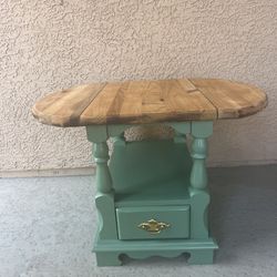 Smal Coffee Table/ End Table/ Side Table
