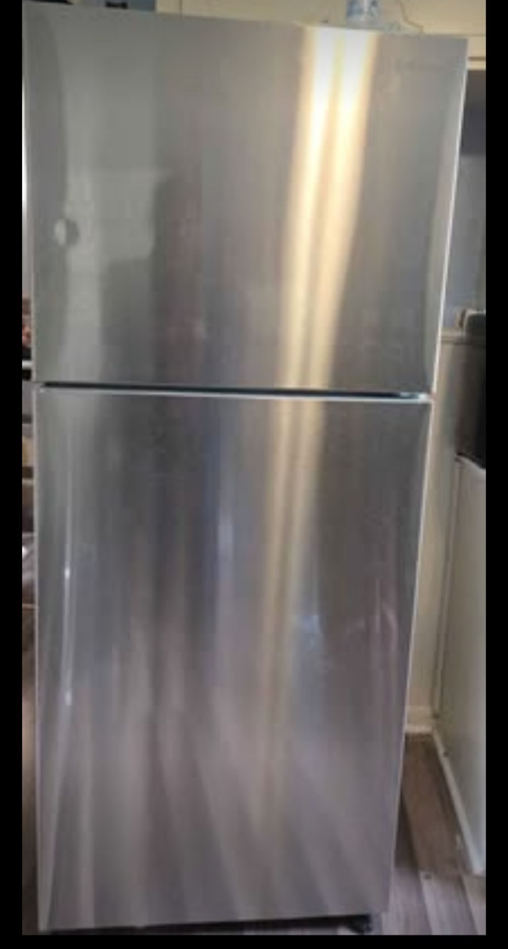 Shreveport Fridge silver Samsung $300