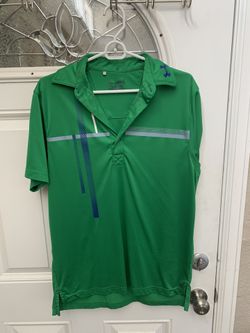 3 Under Armour Medium Shirts