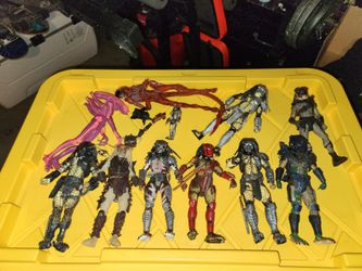 NECA Predator / Alien Figure Lot – 11 Figures + Accessories