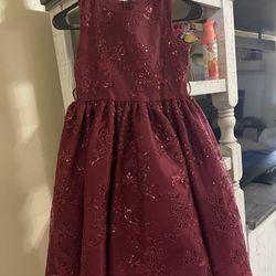 Girls Size 8 Burgundy Dress With Glitter. Used Once For About 6  Hours. In Excellent Condition, No Rips Or Stains