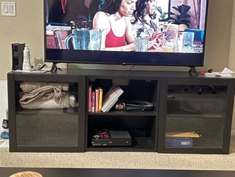 Glass TV Stand / Entertainment Center