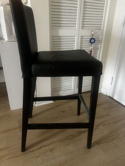 2 Bar stool with backrest