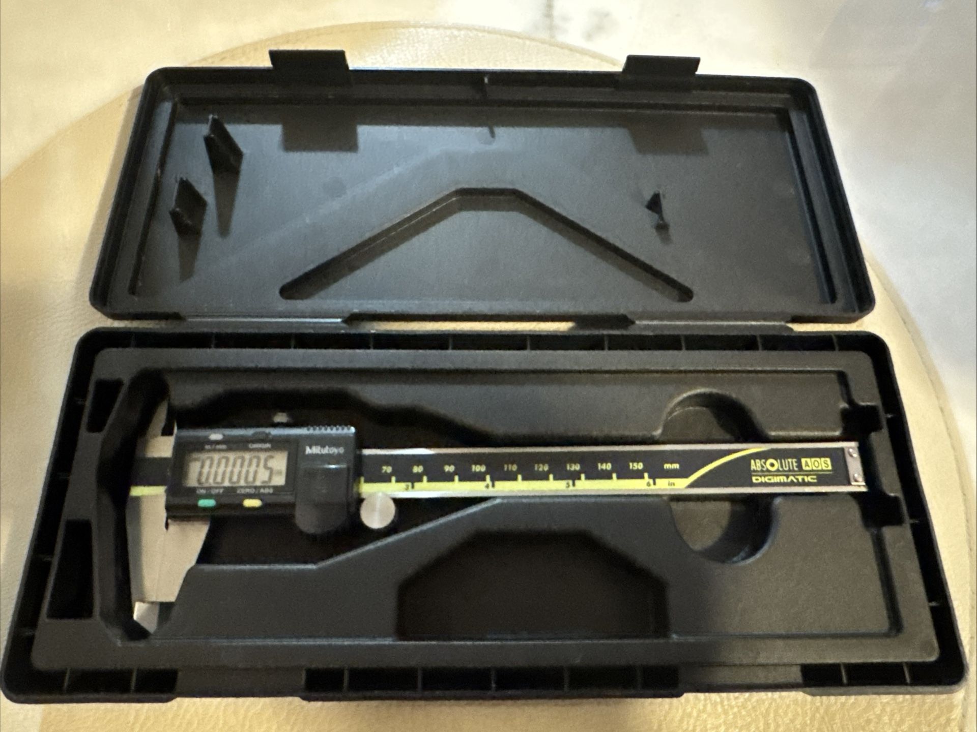 Mitutoyo 500-762-10 Absolute IP67 SPC 0-6" Digimatic Caliper