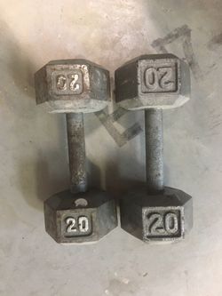 2 20 Pound Dumbbells