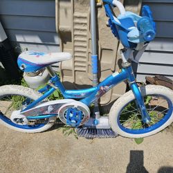 Small Frozen Girls Bike 