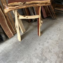 Cedar Furniture And Decor
