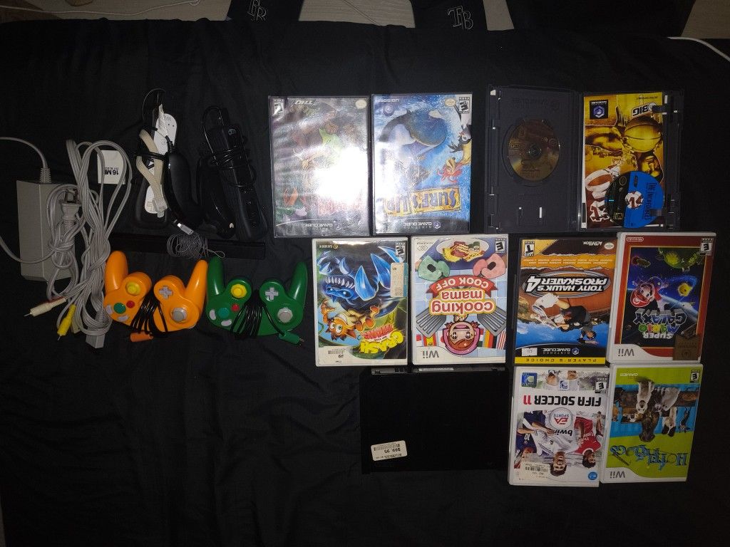 Wii Plus Game Gube Controllers And Games