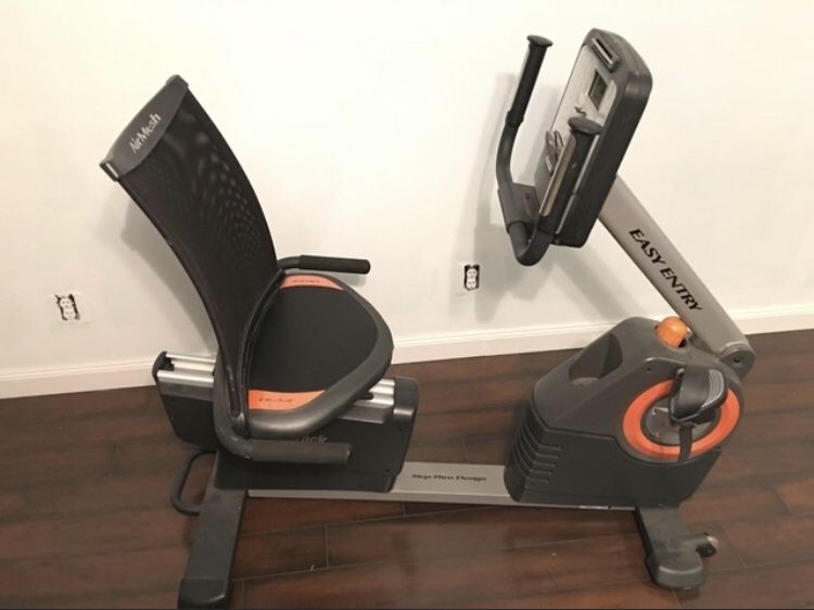 NordicTrack AudioRider R400 Recumbent Exercise Bike