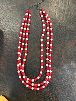VINTAGE CORAL & MOTHER PEARL JEWELRY