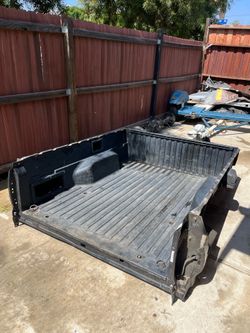 Toyota Tacoma.  Bed.  Plastic. Parts