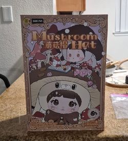 Nommi - Mushroom Hat Plush Blind box 400%