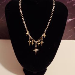 Hand Crafted - RDJEWELS - Golden Light Necklace