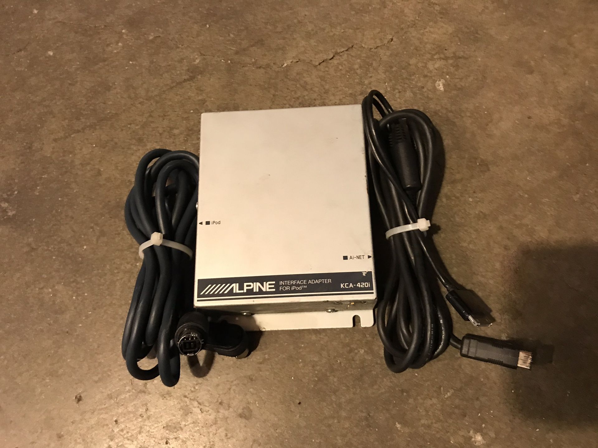 ALPINE IPOD ADAPTER KCA-420I