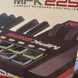 Akai MPK new in box