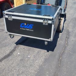 Transportation Box With Removable Lid On Rollers