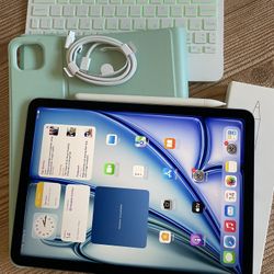 Apple iPad Air 11” M2 chip 128GB (2024 model / Gray) with keyboard and Pencil (100% battery) 