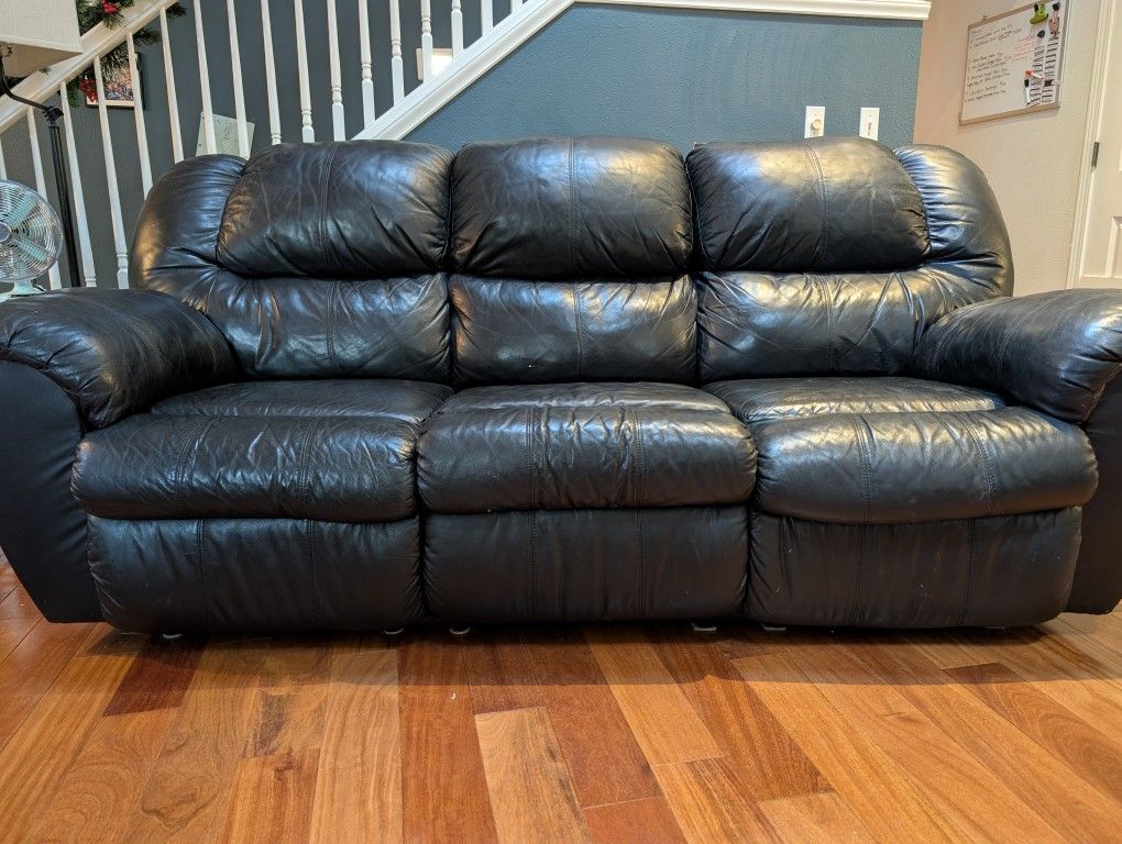 Black Leather Reclining Sofa