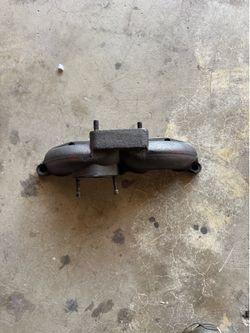 K20A cast turbo manifold