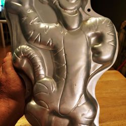 Tigger Cake Pan