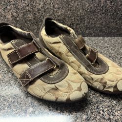 Coach Brown Woman’s Shoes 7