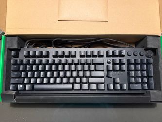 Razer Huntsman V2 Analog Gaming Keyboard – Works, Read Description