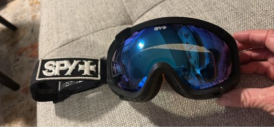 SPY+ Snow Goggles with Blue Mirror Lens