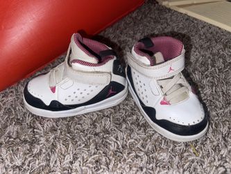 Size 5C Girl Jordans 