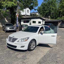 2010 Hyundai Genesis