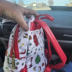 Christmas Peanuts Loungefly   Purse