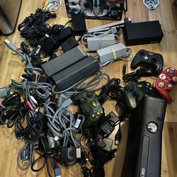 Nintendo Sega PlayStation original cables controllers console