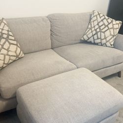 Great Loveseat 