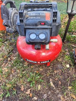 Porter-Cable 6 Gallon Pancake Air Compressor