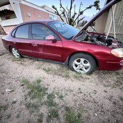 2001 Ford Taurus
