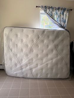 Queen Size Hybrid Mattress 14 Inch