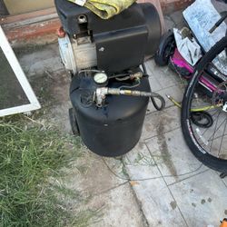 Air Compressor 30 Gallon 