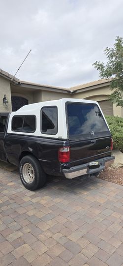 Camper Shell Top (Leer)