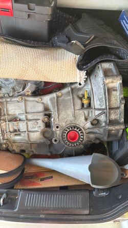 Used 5 Speed Manual Transmission Assembly
