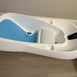 Baby Bath. Clean Water Tub