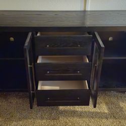 TV stand real solid wood, soft close glass doors Like NEW
