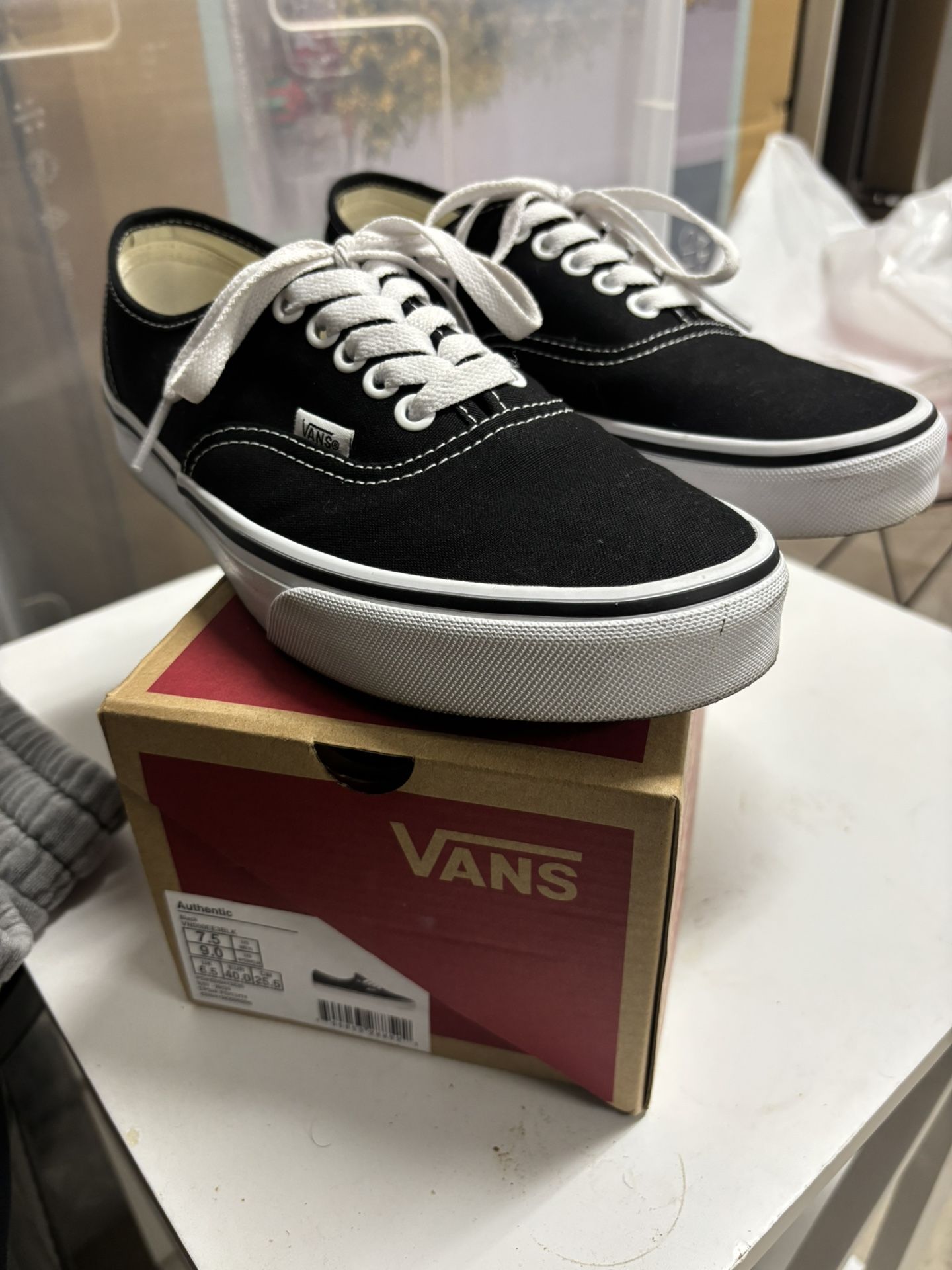 Vans 
